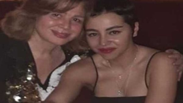 معنديش مانع أقدم إغراء وهذا أسوأ أعمال خالتي.. تصريحات مثيرة لابنة أخت إلهام شاهين