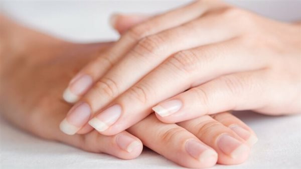 مؤشر لأمراض الكلى وسرطان الجلد.. لون الأظافر يخبرك الكثير عن صحتك