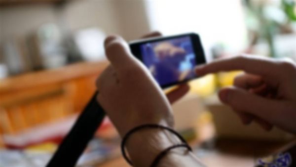 عنده 15 سنة..ضبط طالب ابتز طالبة بالصف الثالث الإعدادي في المنوفية 