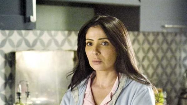 اكفنا شر أنفسنا والشيطان.. منى زكي توجه رسالة لعائلتها بعد أزمة أصحاب ولا أعز