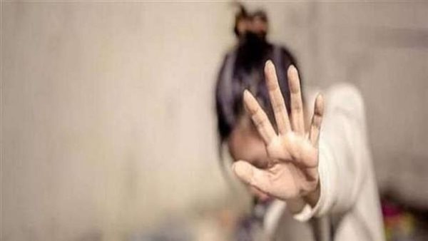 تفاصيل مثيرة..براءة محافظ سابق من تهمة هتك عرض فتاة