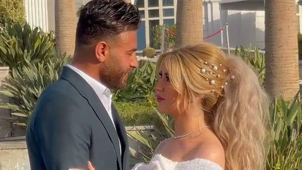 محمد صلاح بطل اللقطة.. أول تعليق من زوجة أبو جبل بعد فوز منتخب مصر على كوت ديفوار | شاهد