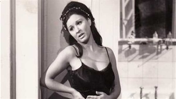 معملش كده أبدًا..سعاد حسني تكشف سرًا عن نفسها في حوار نادر | فيديو