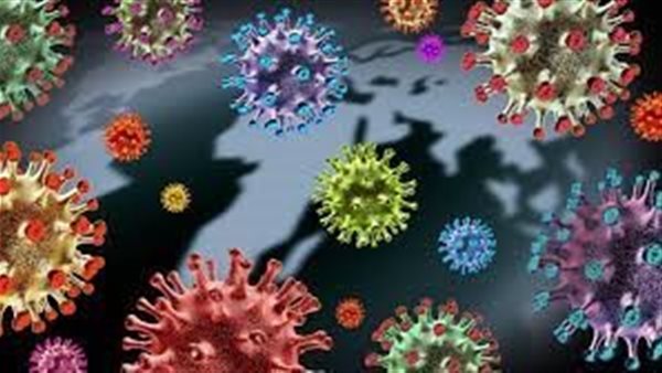 احذر من هذه الأعراض.. الصحة تكشف الفرق بين متحورات كورونا