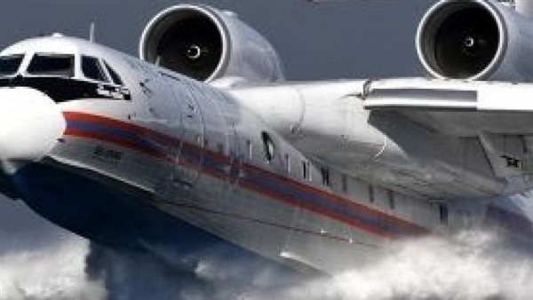 فيديو يوثق المشهد.. لحظات مرعبة ترصد فشل طائرة في الهبوط على الأرض | شاهد