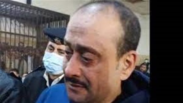 القاضي للمتهم:بوس رأسها وقدميها وإيديها.. الأم تتنازل أمام المحكمة وتنقذ ابنها قاتل شقيقته من الإعدام