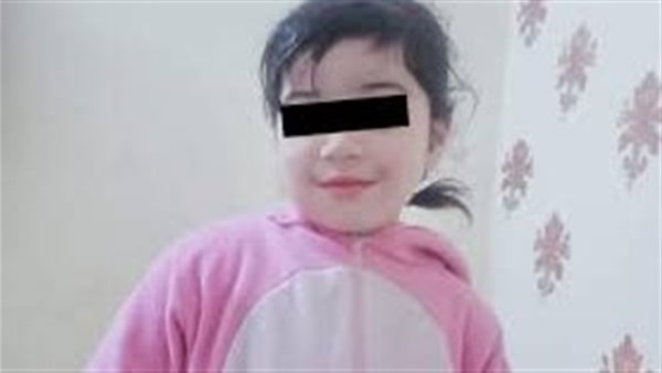 بأي ذنب قُتلت.. تفاصيل صادمة في قصة الطفلة ساندي التي أبكت الملايين