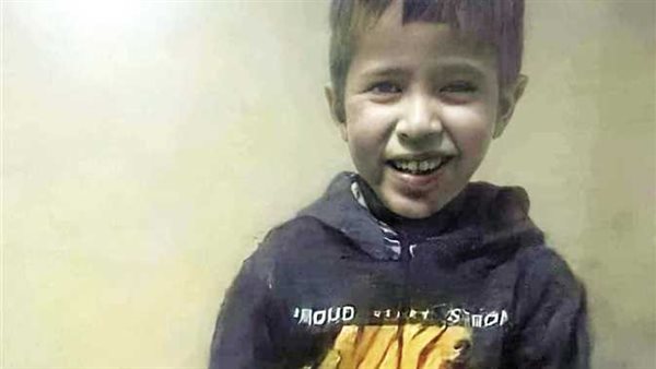 استغلوني وأنا ابني تحت الأرض.. والد الطفل ريان يكشف مفاجآت صادمة بعد وفاته | فيديو