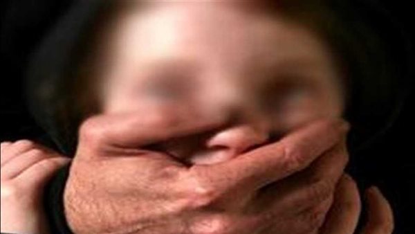 تفاصيل مثيرة..السجن ٧ سنوات لكهربائى هتك عرض ابنة شقيقته بالإسكندرية