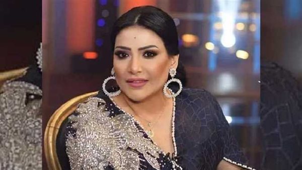 «هاتجيبي إيه لجوزك في الفالانتين؟».. رد غير متوقع من بدرية طلبة | فيديو