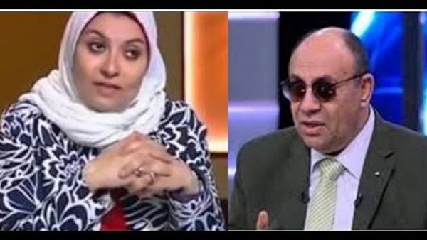 بلاش ترسمولنا حياتنا الزوجية.. هجوم ناري من مبروك عطية على هبة قطب | فيديو 