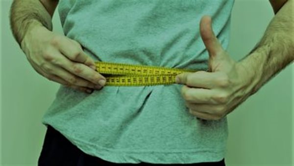 اطفئ الأنوار في المساء.. دراسة تكشف حيلة غريبة لفقدان الوزن