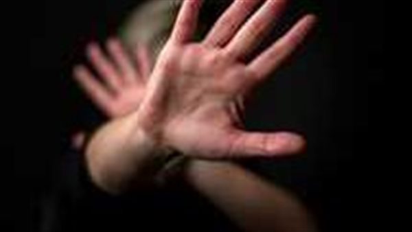 أفلام جنسية للزوج.. التحقيقات تكشف مفاجآت في تعذيب واحتجاز أخصائي تحاليل لزوجته 4 سنوات