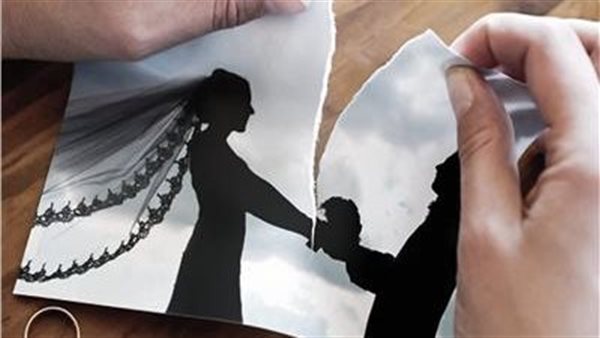 بيقولي شكلك وحش.. دعوى خلع ضد زوج يجبر زوجته على إجراء عمليات تجميل