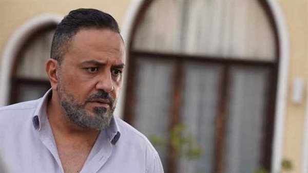 بتاعي بـ ٢٤ جنيه ولسا فاضل فيه عضة.. تعليق ساخر من خالد سرحان على معجون أسنان محمد رمضان 