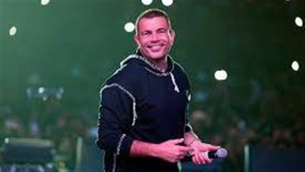 مفاجأة..عمرو دياب يكشف سبب حذف أغانيه من اليوتيوب 
