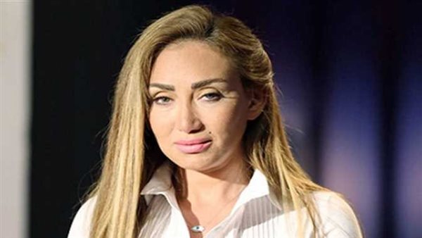 الأوجاع اللي عندي الدكاترة مش عارفين سببها.. ريهام سعيد تطلب الدعاء لها