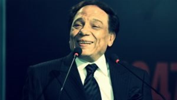 أستاذ عادل لو سمحتي..الزعيم يحرج مذيعة شهيرة على الهواء | فيديو