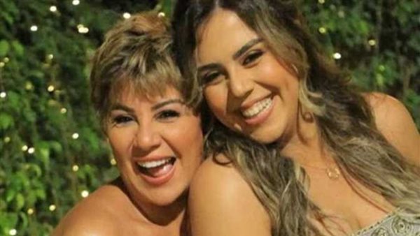 الخيانة السبب.. لماذا أصرّت مفيدة شيحة على الطلاق وتركت المنزل بعد شهر من ولادة ابنتها ؟