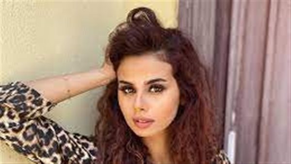 اللهم لا تفجعني في مستقبلي.. أول تعليق لـ منة عرفة بعد انفصالها عن محمود المهدي