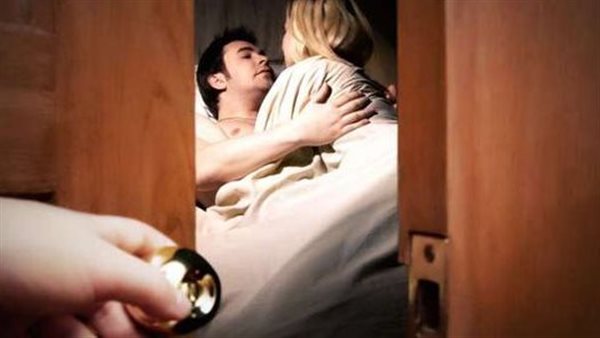 خيانة وعلاقات محرمة وانجاب من عشيق.. حكاية 4 جرائم قتل بدافع الشرف هزت الجيزة