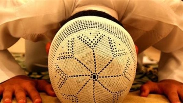 الصلاة الفائتة.. الإفتاء تحذر من خطأ شائع عند أدائها 