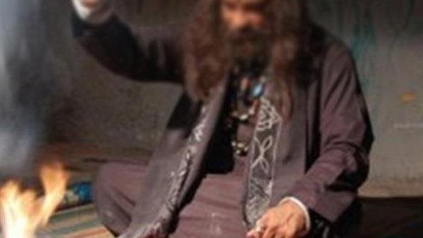 حاول يغتصبني عشان الفيلا.. ضحية دجال حلوان تكشف تفاصيل محاولة دفنها حية