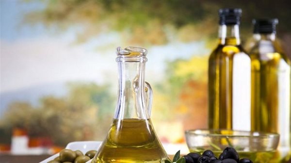 يسبب فشل كلوي وأمراض الكبد..تحذير عاجل من استخدام هذا النوع من زيوت الطعام