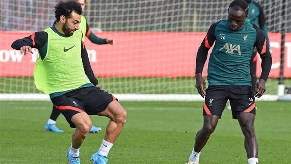 لن تتوقعه..موقف إنساني من ساديو ماني تجاه محمد صلاح 