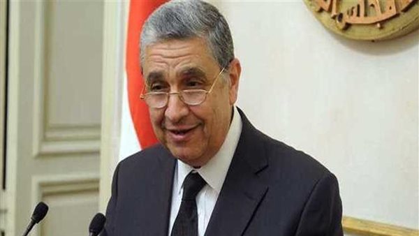 الوزير يحسم الجدل..هل ستتأثر فواتير الكهرباء بأسعار الدولار المرتفعة؟