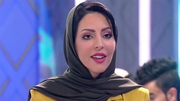 كنا في سرير واحد.. ملاك الحسيني تروي تفاصيل تعرضها للابتزاز بصور خاصة