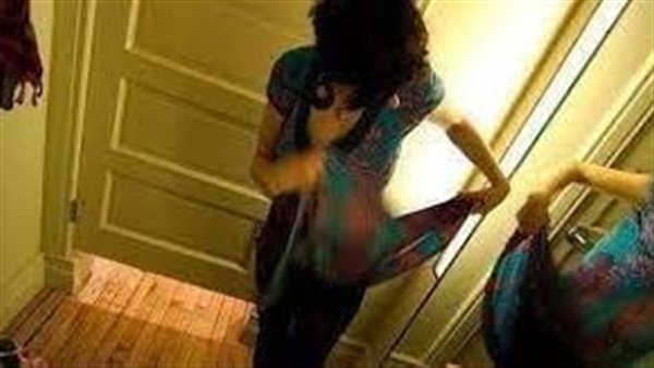 ابتزاز بصور ومقاطع مخلة..قرار جديد بشأن صاحب محل بالزيتون يصور الفتيات أثناء تغيير ملابسهن 