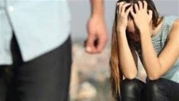 حطلي مخدرات في العصير وخلاني مدمنة..آية تقيم دعوى طلاق من زوجها