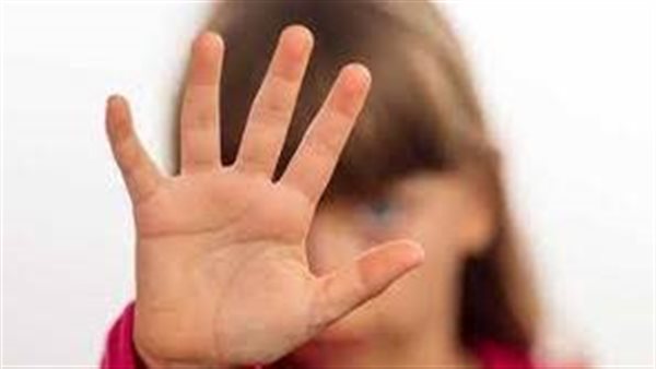 استدرجهن لدورة المياه.. قرار عاجل من المحكمة بشأن المتحرش بـ5 أطفال في مدرسة بالمعادي 