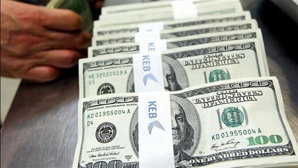 بعد رفع سعر الفائدة الرئيسي.. زيادة سعر الدولار في البنوك