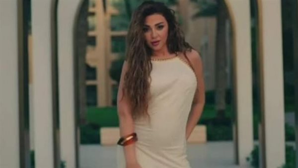 بسبب رقصة خارجة في رمضان.. تفاصيل حذف مشاهد من إعلان مريام فارس | شاهد