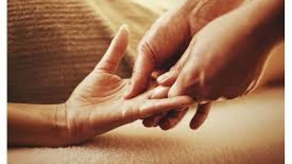  الإفتاء توضح.. حكم العلاقة الحميمة بين الأزواج في ليالي رمضان | فيديو