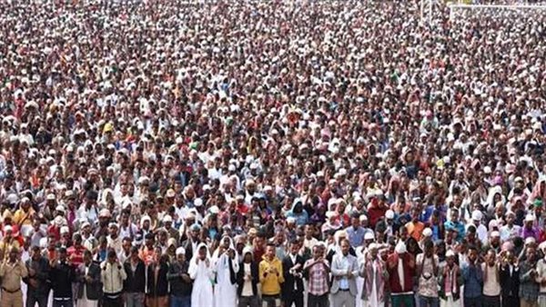 توقيت صلاة عيد الفطر 2022.. موعد إجازة عيد الفطر المبارك في مصر للقطاعين الحكومة والخاص 