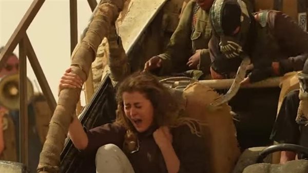 رعب وبكاء..رد فعل عائشة بن أحمد عقب اكتشافها مقلب رامز جلال | فيديو