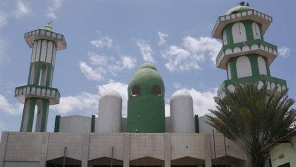 لأول مرة في رمضان.. دولة تحظر أذان صلاة الفجر عبر المآذن