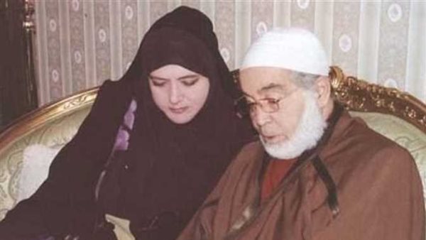 حطتني في موقف وحش لما اتجوزنا.. حسن يوسف يروي قصة ارتباطه بشمس البارودي ويكشف موقف محرج بسبب سعاد حسني | فيديو