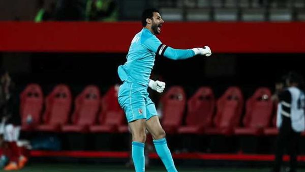 ليست حربًا.. محمد الشناوي ينفعل على إعلامي مغربي قبل مباراة الأهلي والرجاء | فيديو