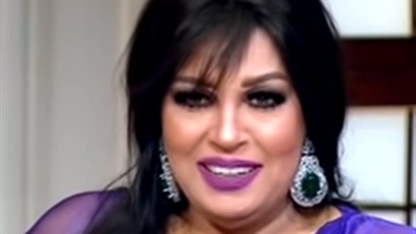 تعليق غير متوقع عن جوهرة.. فيفي عبده تكشف عن رأيها في بعض الفنانين | فيديو