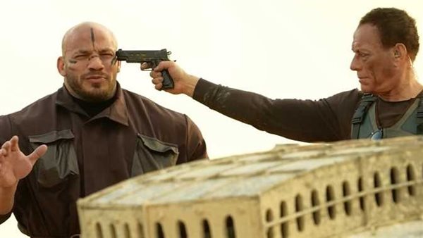 نروح بكرامتنا أحسن.. هل اضطر رامز جلال لإلغاء فقرة من «رامز موفي ستار» بسبب بيج رامي؟ | فيديو