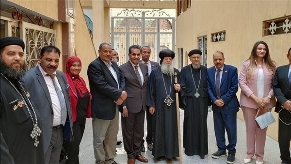 وفد من حزب الشعب الجمهوري بالجيزة يزور مطرانية الشهيد فيلوباتير مرقوريوس لتقديم التهنئة بعيد القيامة المجيد