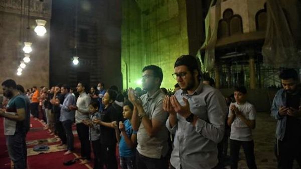 إمام المسجد غاب.. التفاصيل الكاملة لأزمة وقف صلاة التراويح بمسجد المراغي في حلوان