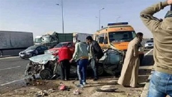 تريلتين بمقطورة وأتوبيس.. تفاصيل تصادم 6 سيارات على الطريق الزراعي بالقليوبية