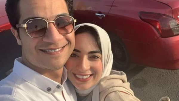 ملحقتش أشبع منك.. سلمى تشعل وسائل التواصل الاجتماعي بنعي خطيبها بعد وفاته 