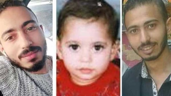 عودة الابن التائه.. تفاصيل عثور أسرة في قنا على طفلها بعد 25 عاما بسبب مفاجأة سعيدة بفيس بوك