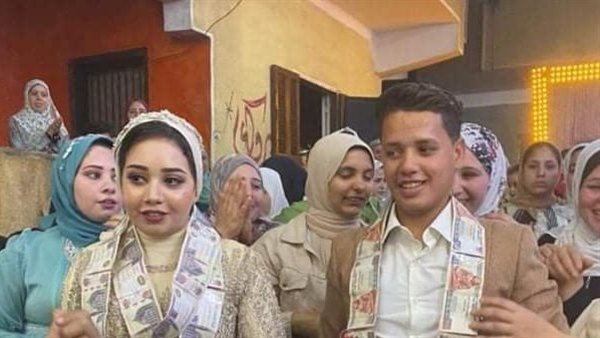 اللى غيران مننا يعمل زينا..التفاصيل الكاملة لزفاف أصغر عروسين فى المنوفية